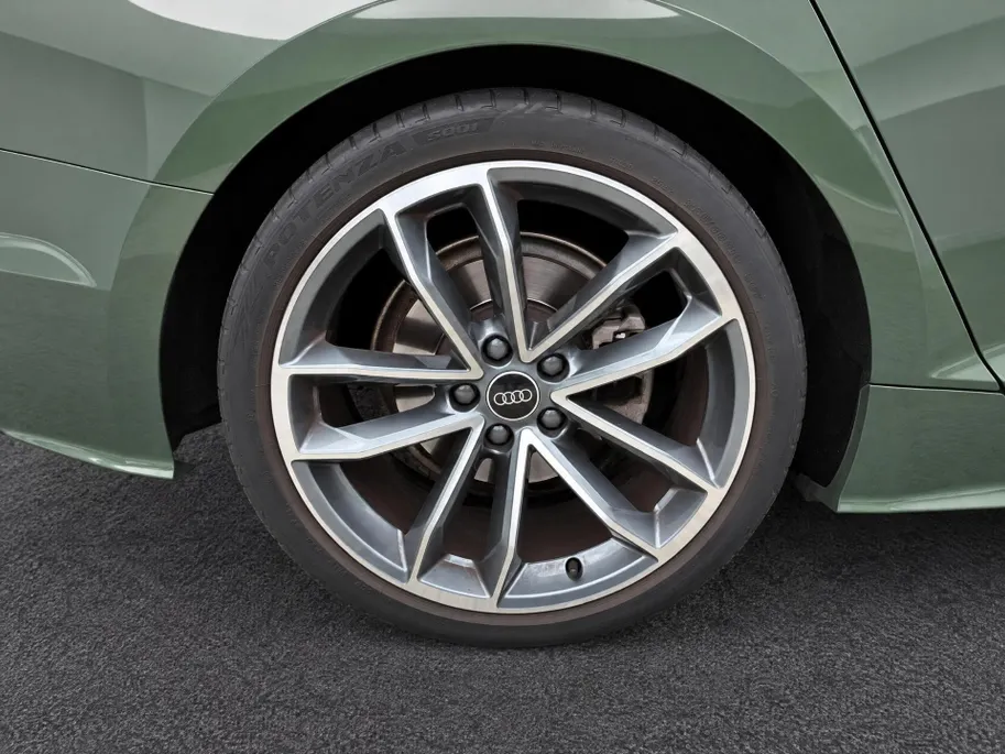 Audi A5 Sportback 35 TFSI 150PK S edition Competition · Camera · Trekhaak · Drive select