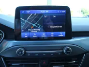 Ford Focus 1.0 EcoBoost Hybrid Active | NAVI | CAMERA | WINTERPAKKET |