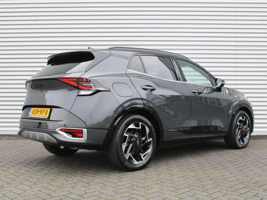 Kia Sportage 1.6 T-GDi Plug-in Hybrid AWD GT-PlusLine | Stoelverwarming + ventilatie | Schuifdak | Camera rondom | Elek. stoelverstelling + achterklep | 19' LM |