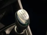 Renault Clio 90PK TCe Limited | Airco | Navi | Parkeersensoren | Cruise Control | Bluetooth | Lichtmetalen Velgen | Keyless Entry | Elektrische Ramen & Spiegels | Armsteun |