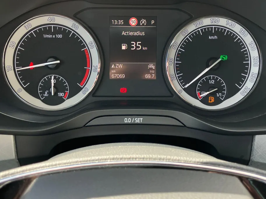 Škoda Kodiaq 1.5 TSI 150PK DSG Business Edition Plus 7p. Navigatie · Trekhaak · 360°Camera + Parkeersensoren ·