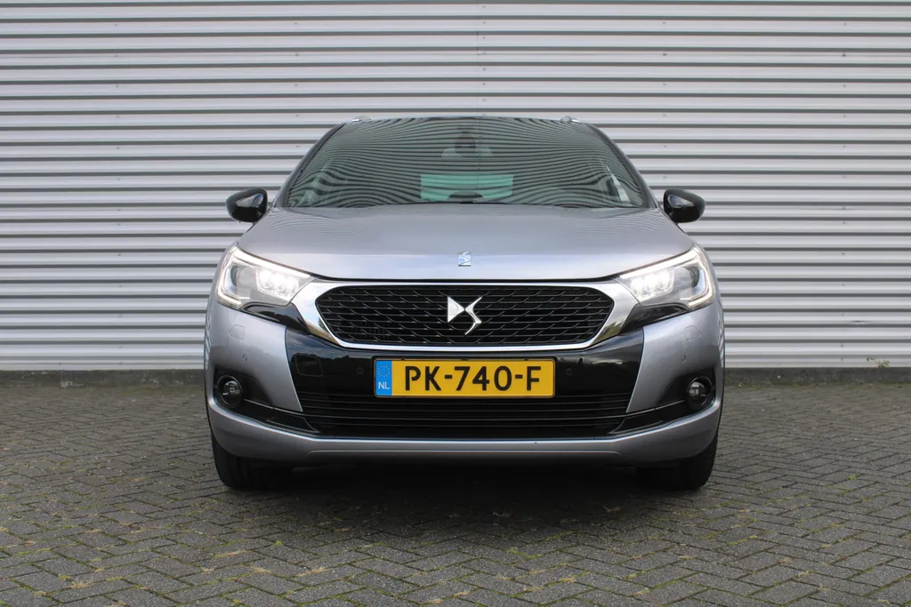 DS DS 4 Crossback 1.6 THP Chic | 17' LM | Trekhaak | PDC | Camera | Cruise |