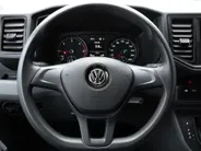 Volkswagen Bedrijfswagens Crafter 30 2.0 TDI 140pk DSG L3H3 Trendline · Camera · Trekhaak · Side Bars · Cruise Control · Apple/Android Car Play · DAB Radio · Garantie t/m 04-09-2028 of 120.000km