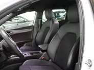CUPRA Leon Sportstourer 1.5 TSI e-Hybrid Business PHEV / Stoel + Stuurverwarming / Elektr. Klep / 18' LMV / Camera / Navi /