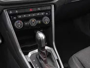 Volkswagen T-Roc 1.5TSI/150PK DSG Sport · Trekhaak · Apple/Android Car Play · Stoel- & stuurverwarming · Camera