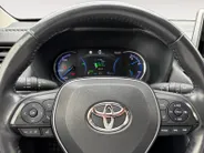 Toyota RAV4 2.5 Hybrid Active Trekhaak afneembaar , climate , navi , cruise , camera , lm velgen .