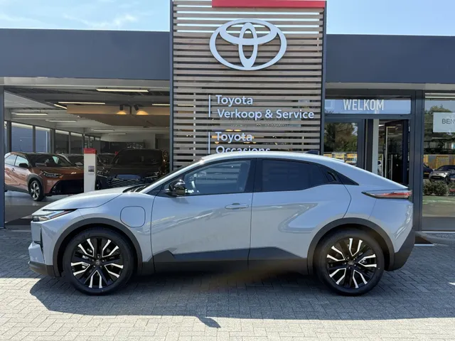 Toyota C-HR+ First Edition 77 kWh 20' lmv