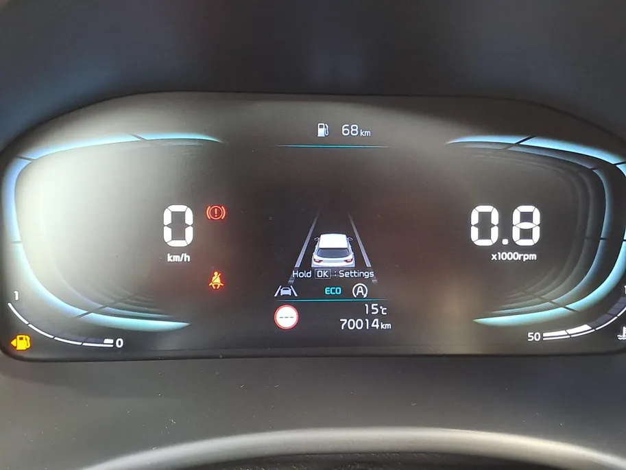 Kia Stonic 1.0 T-GDi MHEV GT-PlusLine 1e Eigenaar | Meest luxe uitvoering | Schuif-/kanteldak | Metallic lak | Cruise Control | camera | Carplay | Fabrieksgarantie | NAP