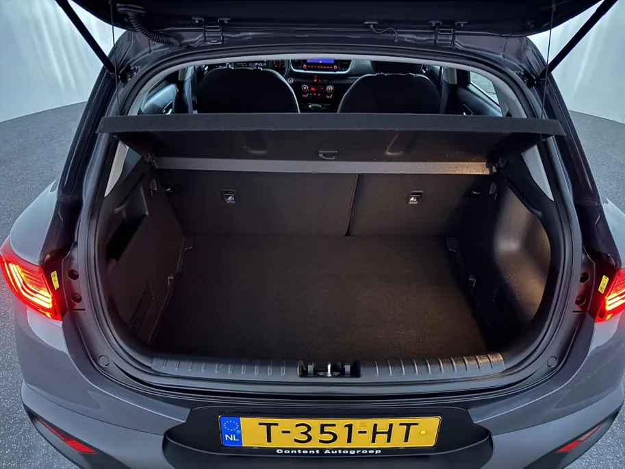 Kia Stonic 1.0 T-GDi 120pk DCT7 DynamicPlusLine | All-Seasonbanden | Apple Carplay/Android Auto