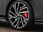 Volkswagen Golf 2.0 TSI 300pk DSG GTI Clubsport · Panoramadak · Leder Vienna · Camera · Harman & Kardon · Stuur- & Stoelverwarming & Stoelverkoeling · Elek. Stoel + Geheugen · Dodehoeksensoren ·