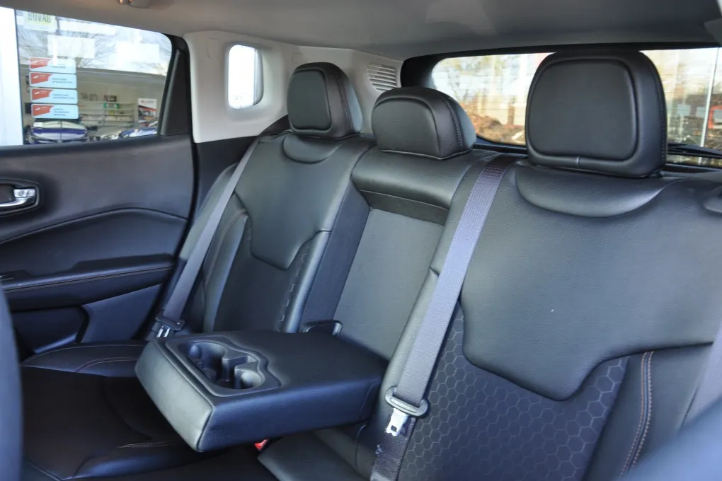 Jeep Compass 1.3T Limited