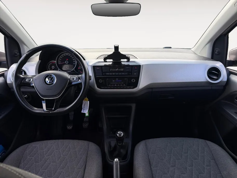 Volkswagen up! 1.0 | Camera | Parkeersensoren | Climate Control | Cruise Control | DAB | Stuurbediening | Bluetooth | Goed Onderhouden