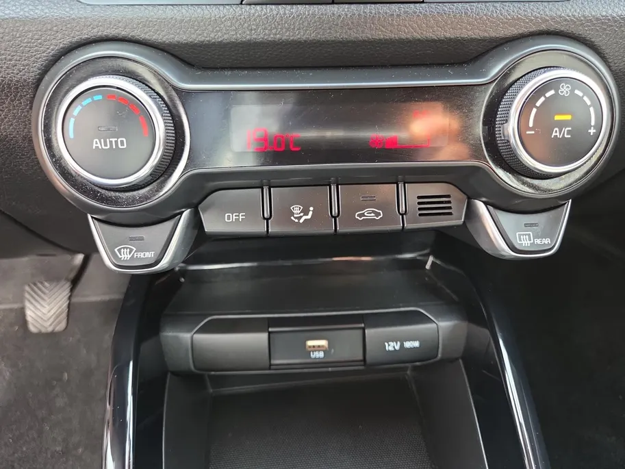 Kia Stonic 1.0 T-GDi MHEV DynamicPlusLine 1e Eigenaar | Dealer onderhouden | Fabrieksgarantie | NAP