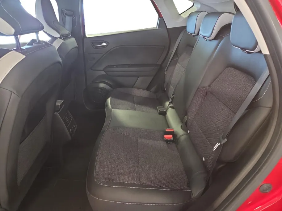 Renault Captur 1.0 TCe 90 Intens *Camera * Carplay * Cruise Control * Navigatie * LM Velgen * 12 Maanden BOVAG Garantie *
