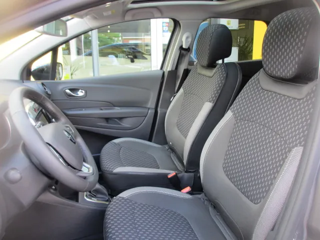 Renault Captur TCe 120PK Intens | CAMERA | DEALER ONDERHODEN | NAVI | PARK. SENSOREN V+A