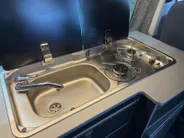 Volkswagen Multivan 150pk automaat | Camper met 4 slaap plaatsen | Volledige keuken | Navigatie | Cruise control Multivan 150pk automaat | Camper met 4 slaap plaatsen | Volledige keuken | Navigatie | Cruise control