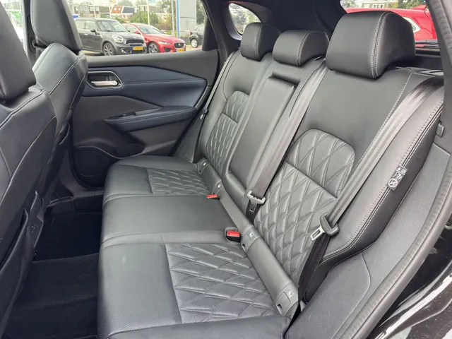 Nissan QASHQAI 1.3 MHEV Xtronic Tekna Plus