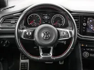 Volkswagen T-Roc 1.5 TSI 150pk DSG Sport Apple/Android Car Play · Elek. Achterklep · Stoelverwarming · Cruise Control · Navigatie ·