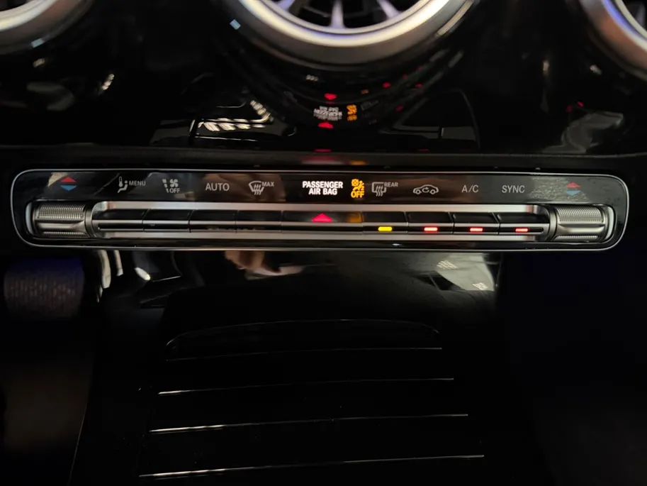 Mercedes-Benz CLA 180 AUTOMAAT | LUXURY LINE | APPLE CARPLAY | NL-AUTO |