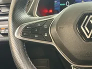 Renault Captur 145PK E-Tech Full Hybrid Esprit Alpine Automaat | Harman Kardon Audio | Stuurwielverwarming | 360 Camera | Parkeersensoren | Apple CarPlay/Android Auto | Navi | Climate Control | Adaptive Cruise Control |