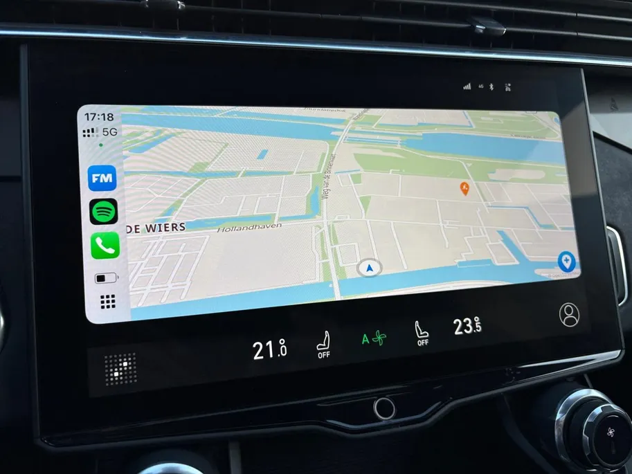 Lynk & Co 01 1.5 | Panoramadak | Climate control | Navi