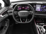 Audi A6 Avant 2.0 367pk S-tronic e-hybrid Quattro S edition Comp · 360 Camera · Wegklapbare Trekhaak · Elek. Voorstoel · Elek. Achterklep · 20'' Inch · Garantie t/m 11-12-2030 of 100.000km