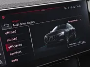 Audi Q8 Sportback e-tron 55 quattro S Line 115 kWh 300kW/408PK · Panoramadak · Luchtvering · 360°Camera · Drive select