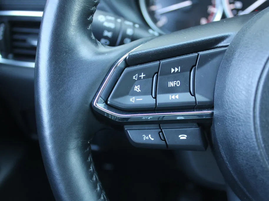 Mazda CX-5 2.0 SkyActiv-G 165 Comfort | Stuur-/stoelverwarming | Navi | Dodehoek detectie | Apple Carplay/Android Auto | Clima | PDC | Cruise | 17' LM | LED |