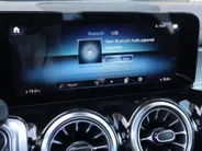 Mercedes-Benz EQB 300 4MATIC AMG Line 7p. 67 kWh
