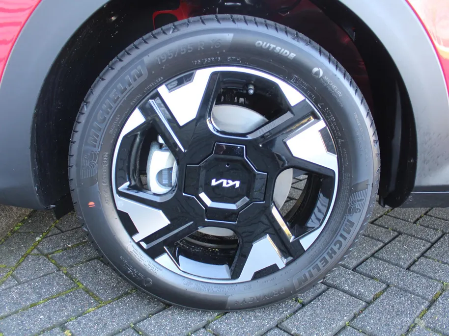 Kia Stonic 1.0 T-GDi MHEV DynamicPlusLine | Direct leverbaar | Tot € 1.000 inruilvoordeel bij aanschaf |
