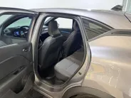 Renault Captur 160PK E-Tech Full Hybrid Techno Automaat | Camera | Parkeersensoren | Adaptive Cruise Control | Climate Control | Apple CarPlay/Android Auto | Full LED | Licht & Regen Sensor | Lichtmetalen Velgen |