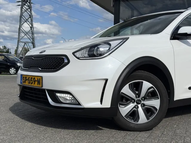 Kia Niro 1.6 GDi H. Execut.Line | Open dak | Trekhaak
