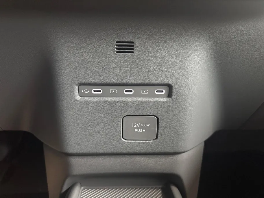 Kia EV2 Air 42.2 kWh 4p. 3000.- inruilkorting | Stoel/Stuurverwarming | Wireless Carplay/Aut
