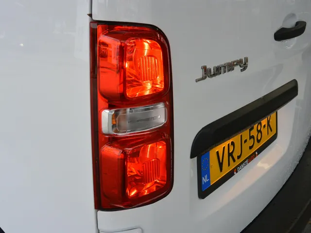 Citroën Jumpy M 2.0 BlueHDi 145pk Club