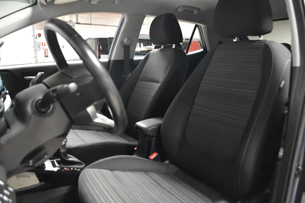 Kia Stonic 1.0 T-GDi 100pk DynamicPlusLine Automaat | Navi | Camera | Cruise | PDC | Keyless Entry | Start /Stop