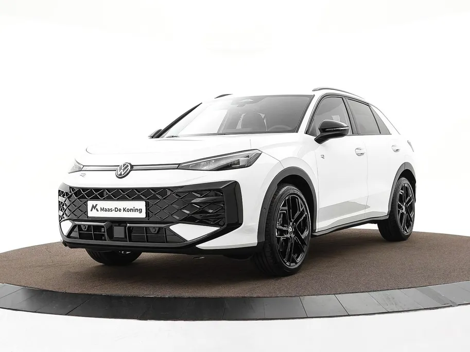 Volkswagen T-Roc R-Line First Edition 1.5 eTSI 150 PK 7 versn. DSG · Electrische achterklep · Achteruitrijcamera · Draadloze telefoonlader · Voorraad OUTLET · Prijs is inclusief inruilpremie ·