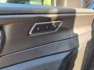 Lynk & Co 01 1.5 PHEV | SOH 97,3% | Automaat | Camera | Navigatie | Climate Control | Trekhaak afneembaar | Apple Carplay/Android Auto | DAB | Keyless entry | Keyless start | Stoel verw.