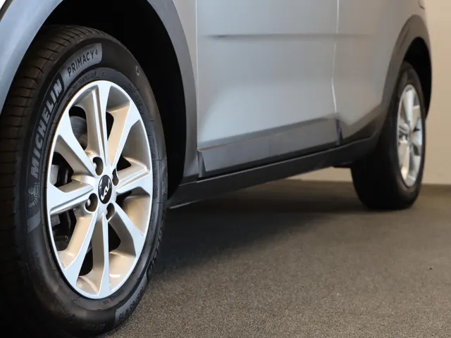 Kia Stonic 1.0 T-GDi MHEV DynamicLine