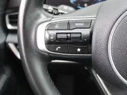 Kia Sportage 1.6 T-GDi MHEV DynamicLine | Camera | Clima | Cruise adapt. | Navi | PDC | LED | 17' LM | Apple Carplay/Android Auto |