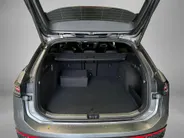 Volkswagen Passat Variant 1.5 272pk DSG eHybrid R-Line Edition · Panoramadak · 360 Camera · Wegklapbare Trekhaak · Elek. Voorstoel · Massage· 18'' Inch · Garantie t/m 23-09-2030 of 100.000km