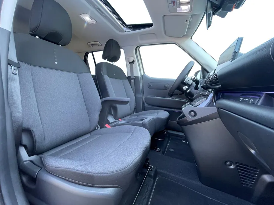 Hyundai Inster Evolve Sky 49 kWh DIRECT LEVERBAAR |