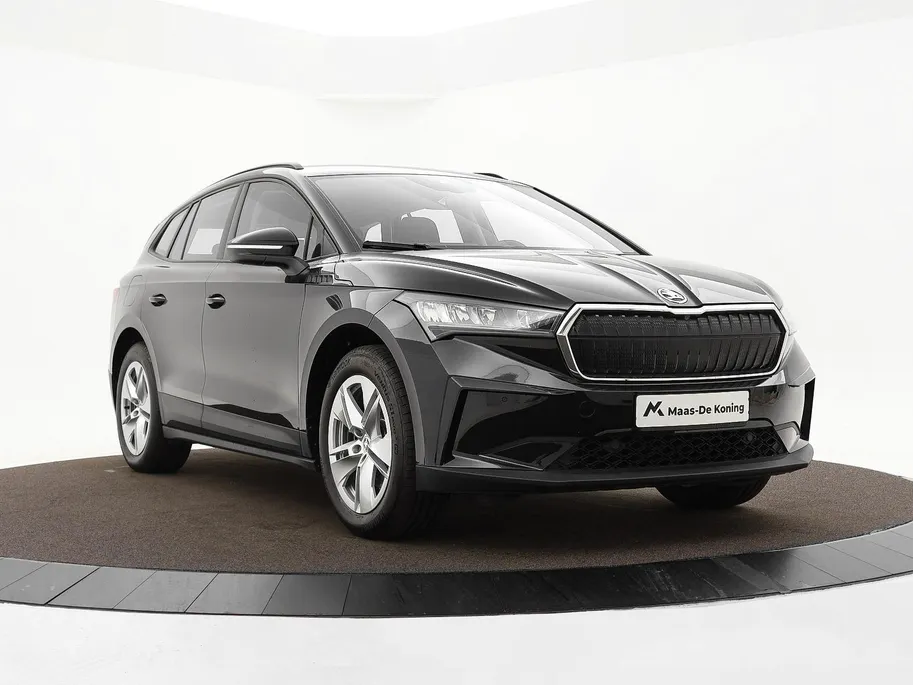 Škoda Enyaq iV 50 150pk Selection · Camera · Apple/Android Car Play · Cruise Control · Sfeerverlichting · 19'Velgen · Navigatie ·