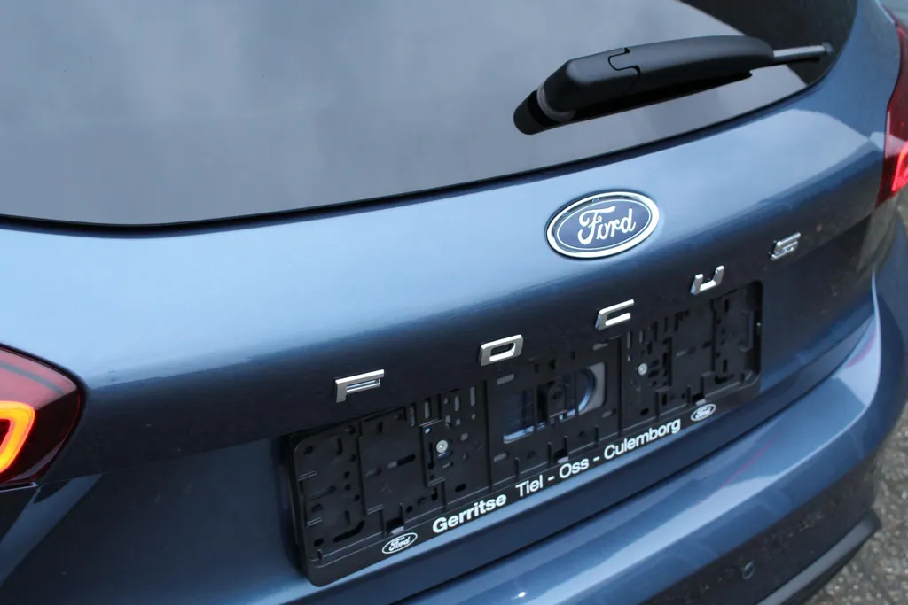 Ford Focus 1.0 EcoBoost Hybrid ST Line X | 155 pk | Winter Pack | Driver Assistance Pack |