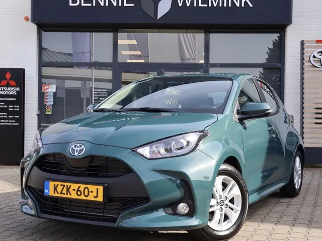 Toyota Yaris 1.5 Hybrid 115 Active Carplay | Adaptive Cruise | LM-velgen