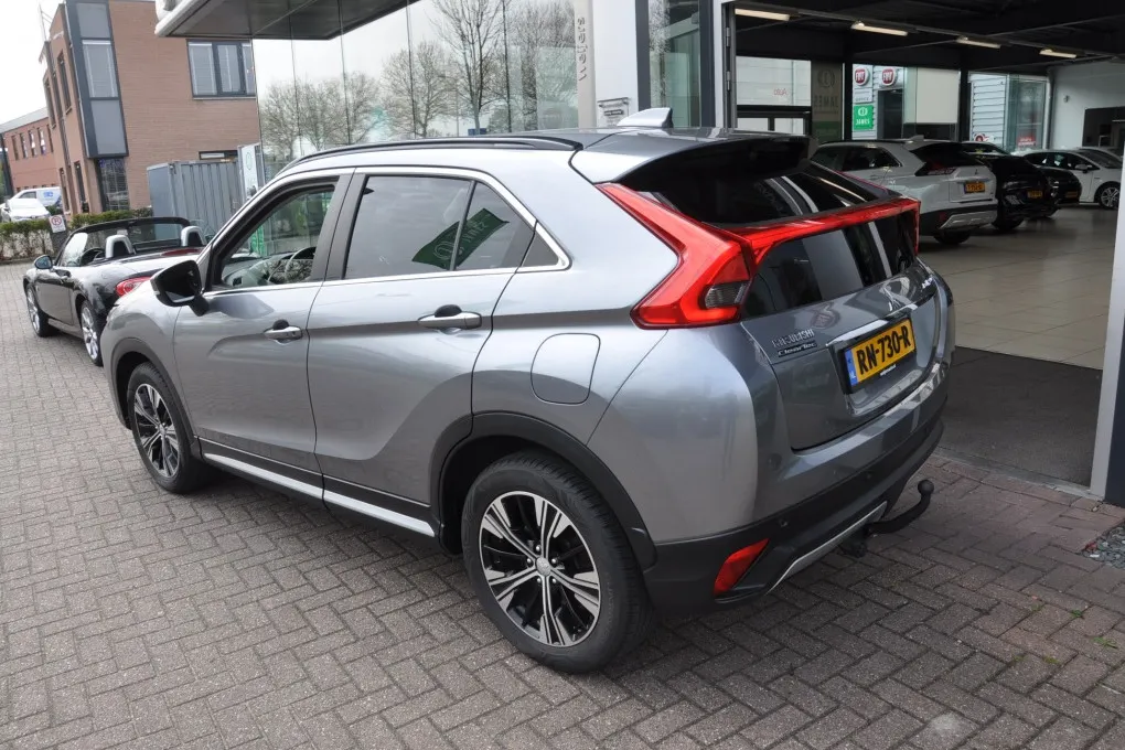 Mitsubishi Eclipse Cross 1.5 DI-T First Ed. All Seasons Head Up
