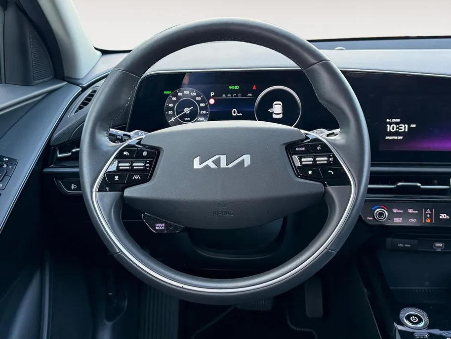 Kia Niro EV Edition Advanced 64.8 kWh | Camera | Keyless | Navi | Stoel + Stuurverwarming | Blindspot | Apple Carplay | Android Auto | Fabrieksgarantie t/m 03-2031 + 3 jaar verlengd tot 03-2034 |
