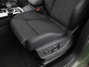 Audi Q5 Sportback 50 TFSIe 299pk S edition Competition · Camera · Inklap. Trekhaak · Matrix LED · Dodehoeksensor · Stuur- & Stoelverwarming · Elektrische stoelverstelling · Apple/Android Car Play · Garantie t/m 24-06-2030 of 100.000km