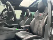 Škoda Octavia Combi 1.4 TSI 245pk DSG RS iV PHEV Business · Panoramadak · Camera · Wegklapbare Trekhaak · Stoelverwarming voor+achter · 19'' Inch ·