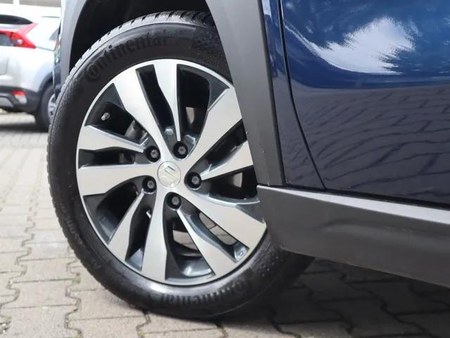 Suzuki S-Cross 1.4 BoosterJet Style Hybrid All Seasons | 360 camera | Leder