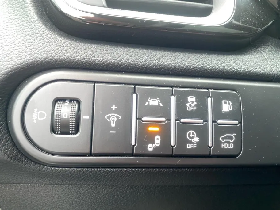 Kia XCeed 1.6 GDi PHEV DynamicPlusLine | Navi | Clima | Camera | Schuif/Kanteldak | Stoel/Stuurverwarming | Adaptieve Cruise | El. Achterklep | Apple Carplay | Android Auto